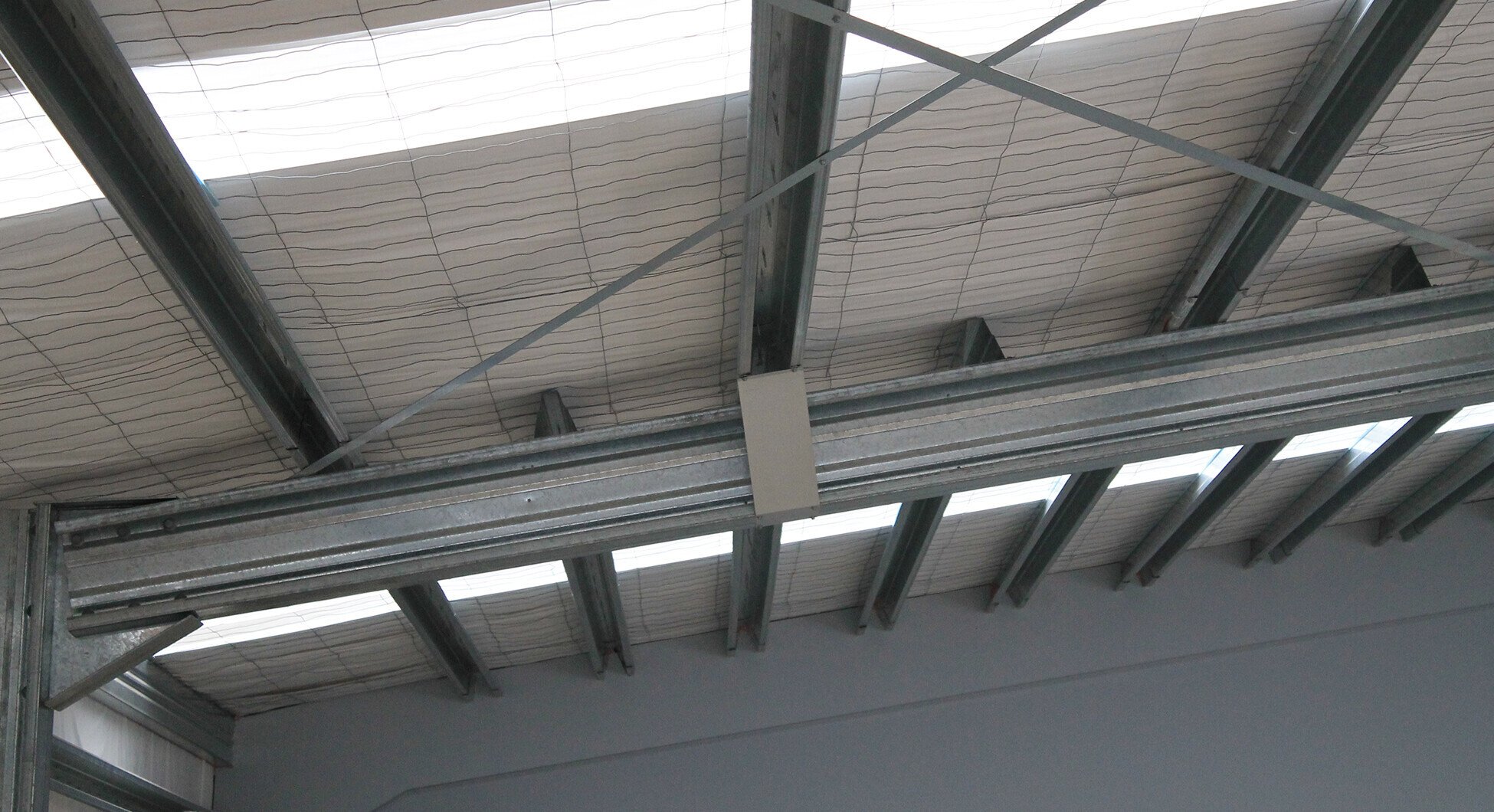 Tophat Purlins for roof, wallgirts, floor joists, carports Rollforming Services Ltd