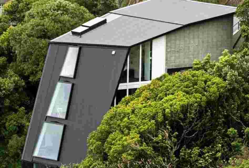 TV3 Grand Designs – 45-degree house